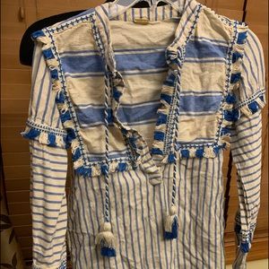 Gorgeous, boutique top